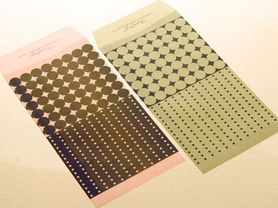 第8回　明るい色合いのロウ引き封筒に空押し