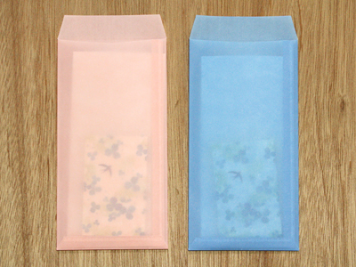 第8回　明るい色合いのロウ引き封筒に空押し