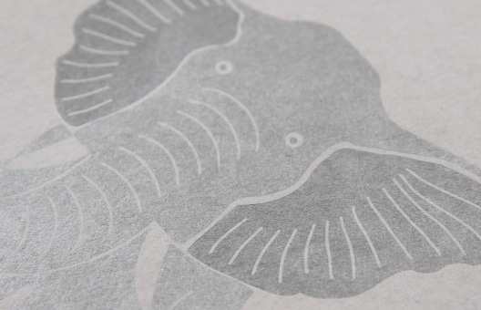 第21回 紙グレー×印刷色シルバー